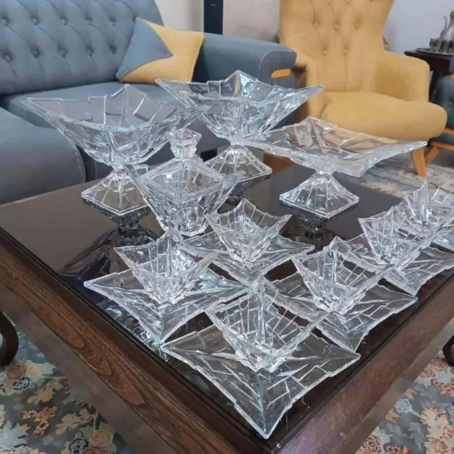 سرویس پذیرایی