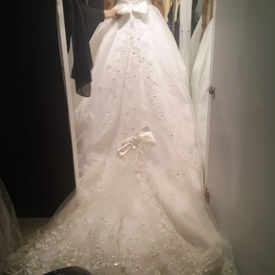 لباس عروس  دنباله دار