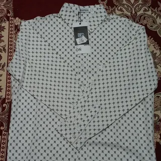 پیراهن مردانه