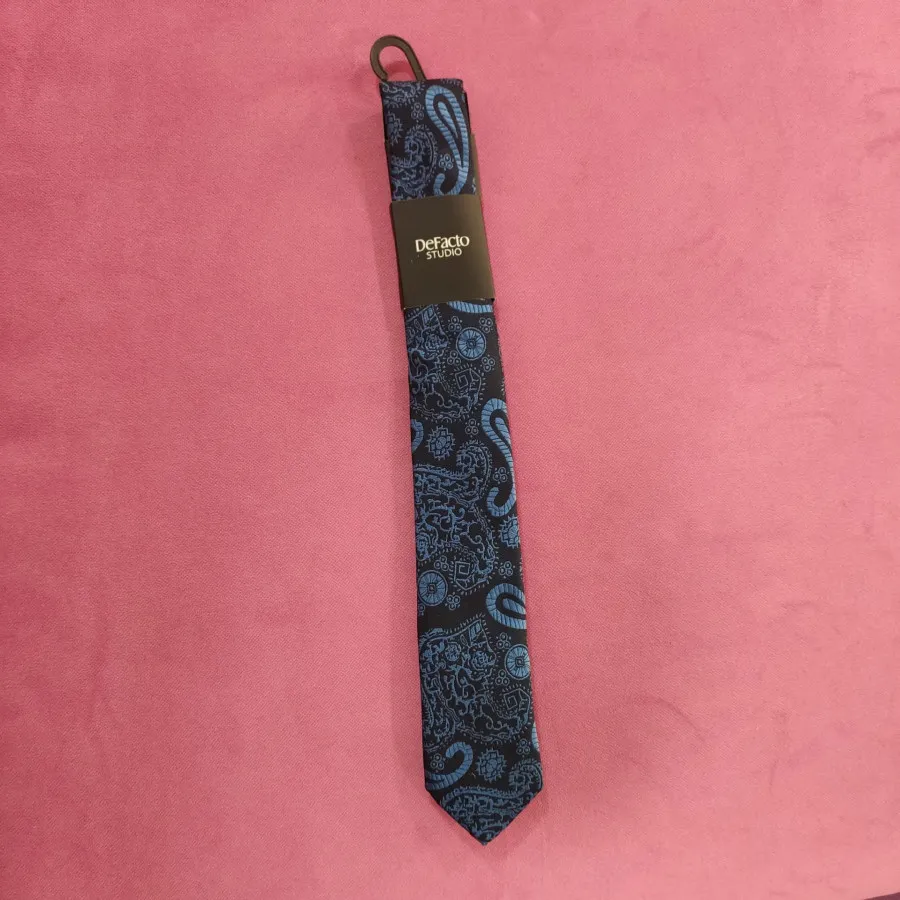 کراوات دفکتو کد 52