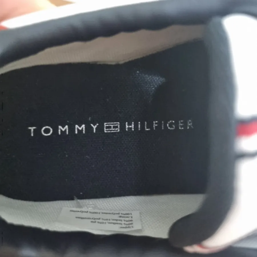 کفش تامی هیلفیگر سایز 39