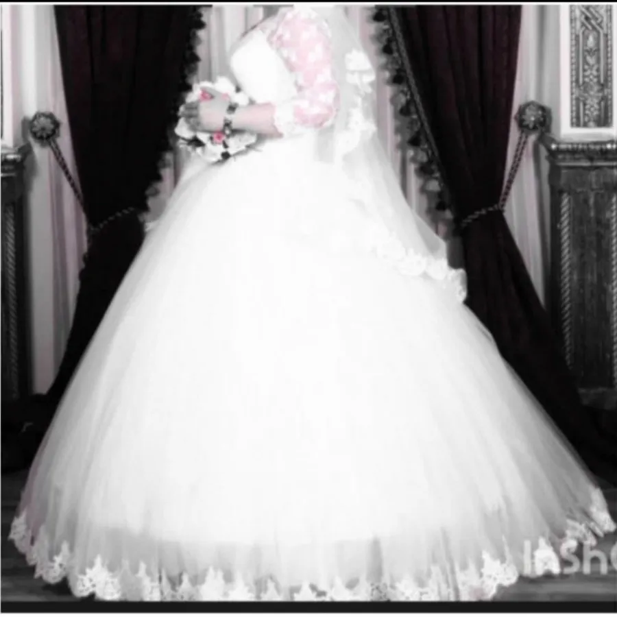لباس عروس اسکارلت مزونی
