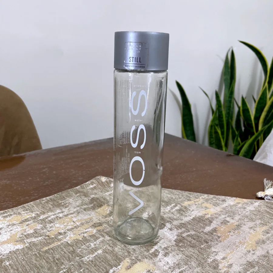 بطری آب voss