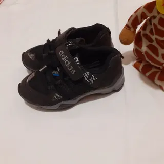 کفش اسپرت کودک