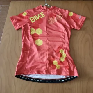 لباس دوچرخه سواری