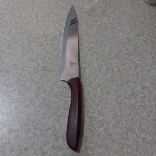 چاقوی بزرگ آشپزخانه