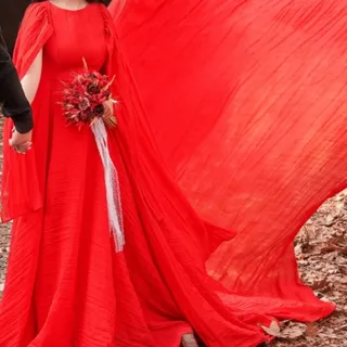 لباس فرمالیته قرمز