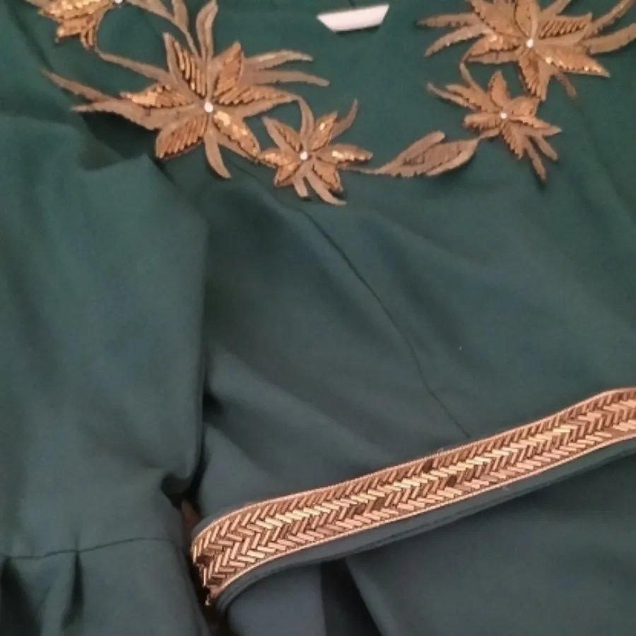 لباس مجلسی سبز