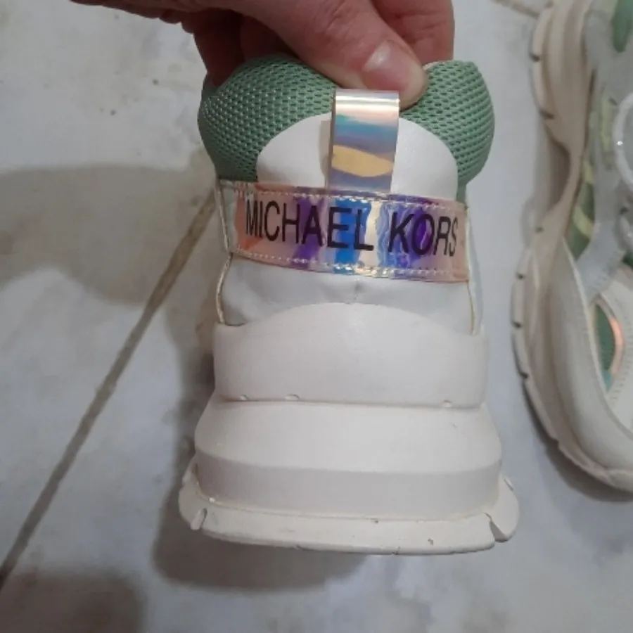 کتونی Michael kors n