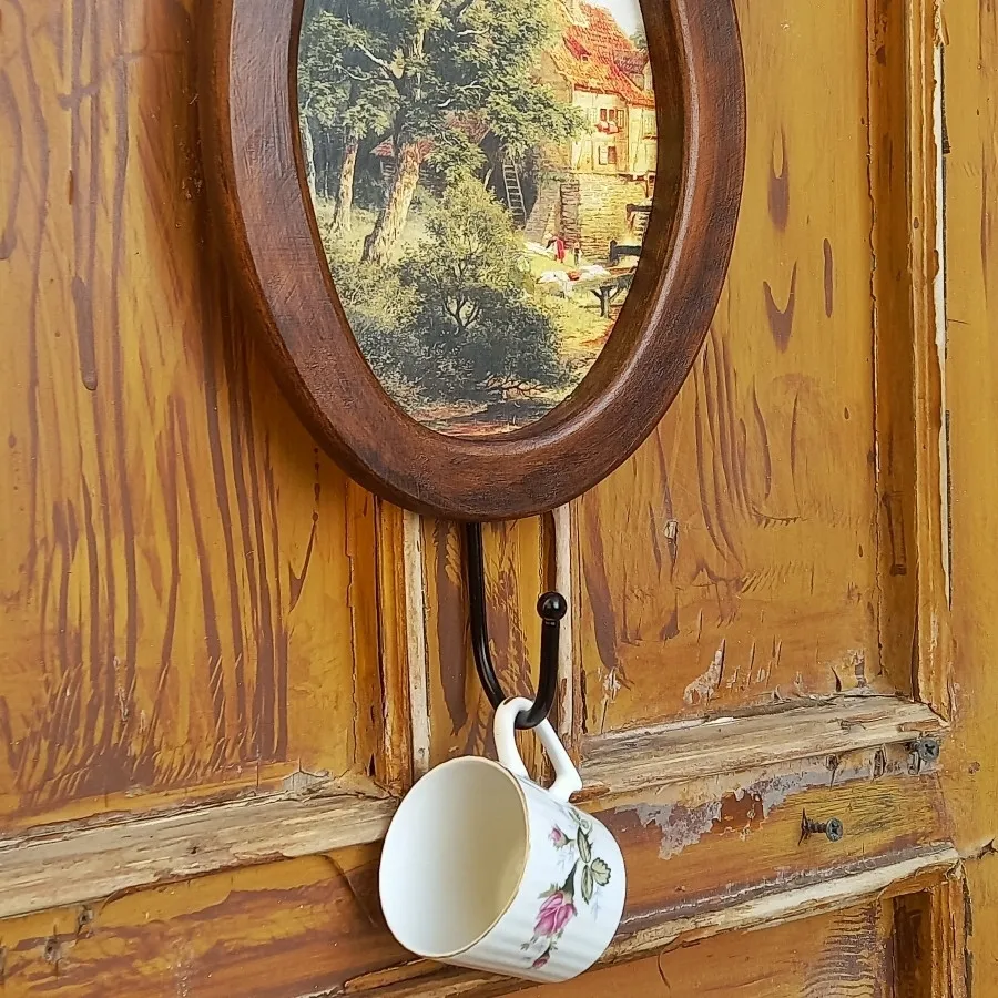 آویز چوبی