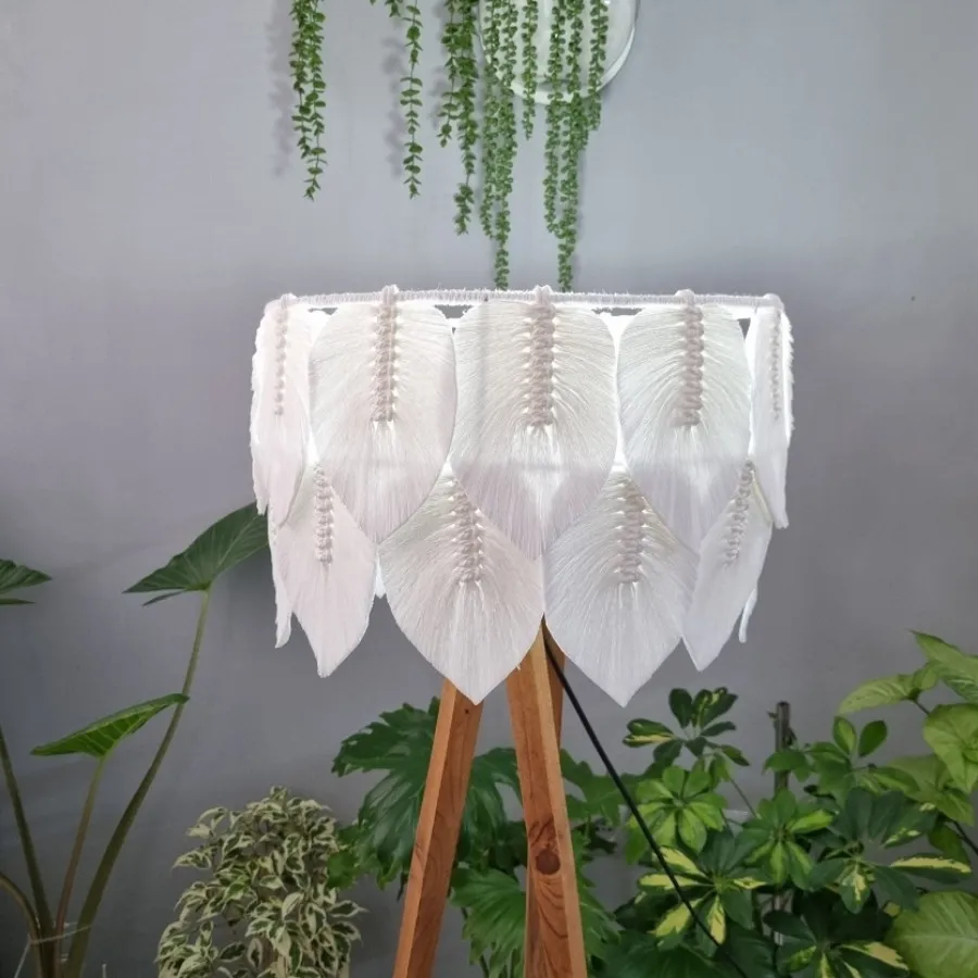 آباژور مکرومه