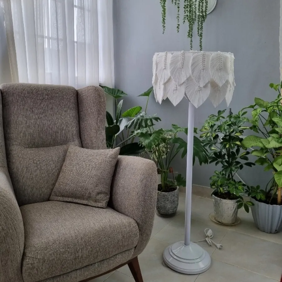 آباژور مکرومه
