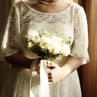 لباس عروس همراه با تور