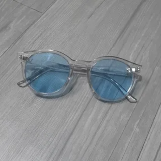 عینک آبی