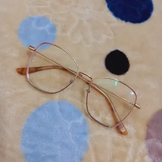 فریم عینک طبی فلزی طلایی