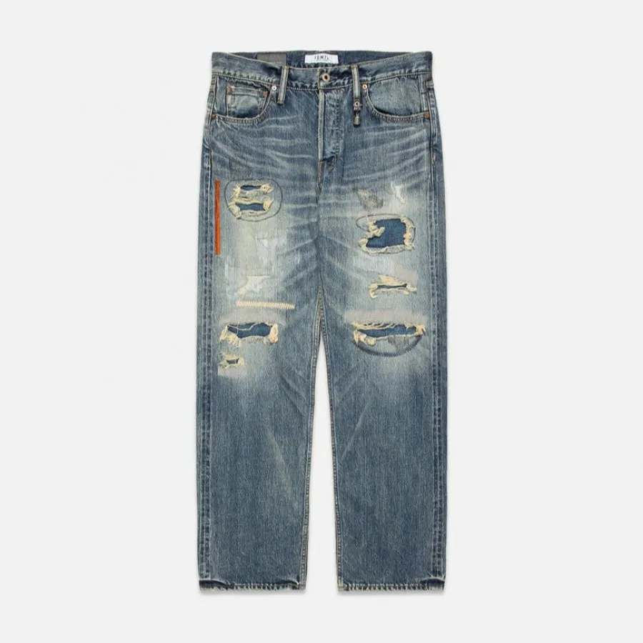 CLASSIC STRAIGHT DENIM