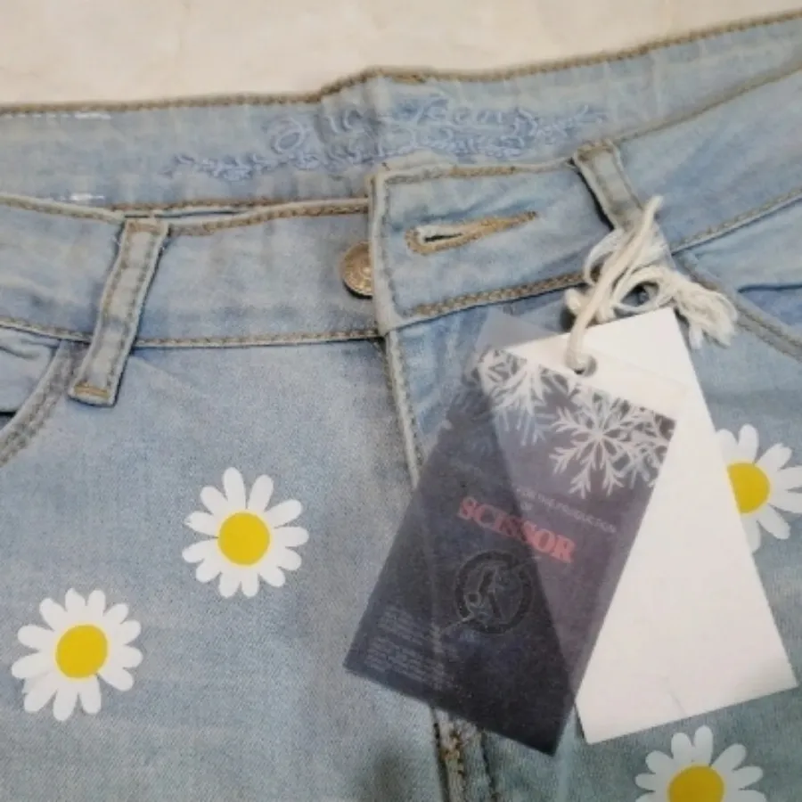 شلوارک  اتیکتدار سایز44