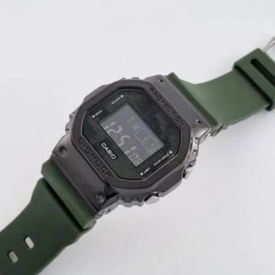 ساعت مارک casio  طرح G sh