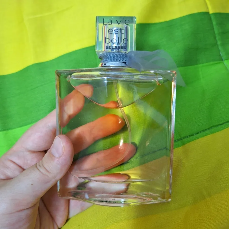 عطر La vie est belle