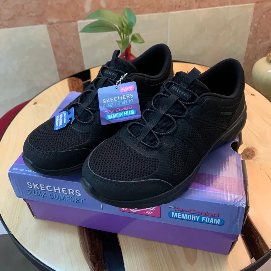 کفش زنانه اصل Skechers