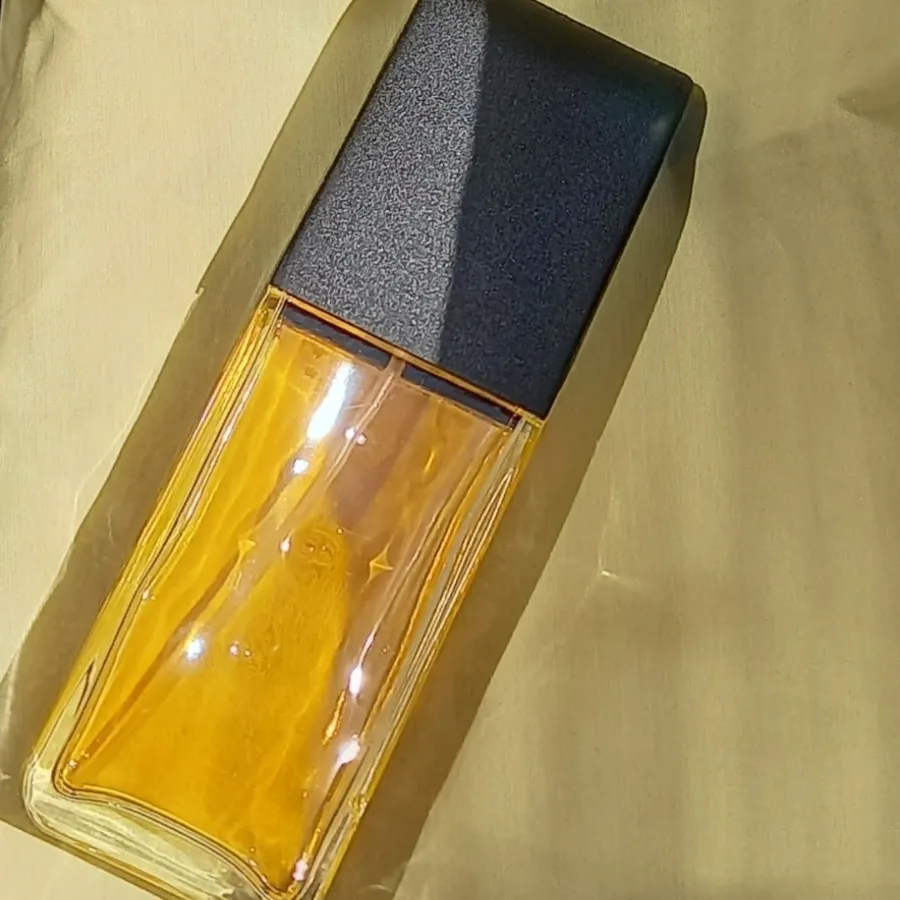 عطر یونیسکس