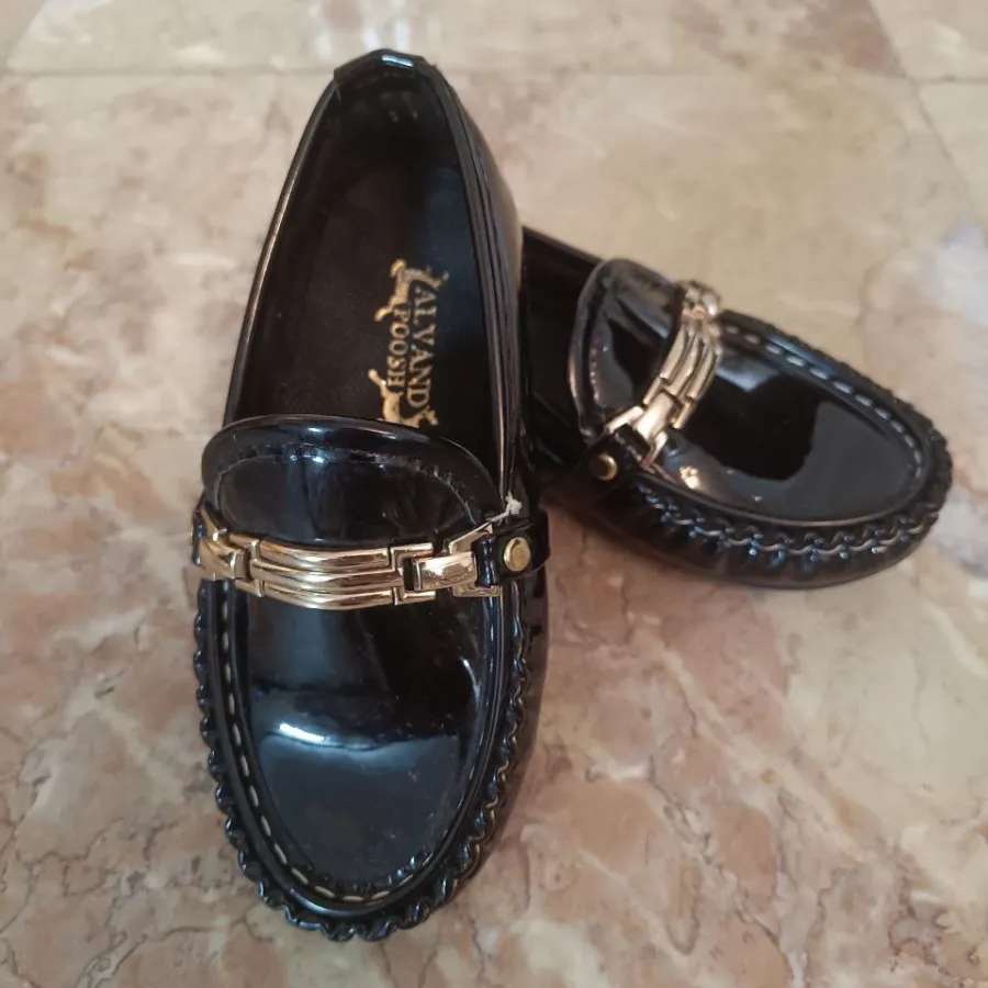 کفش ورنی مجلسی