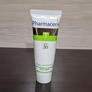 مرطوب کننده spf 30 فارماس