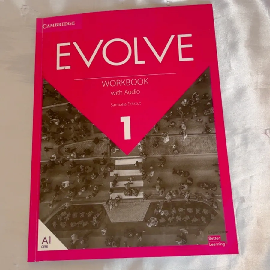 کتاب زبان ایوالو 1 Evolve