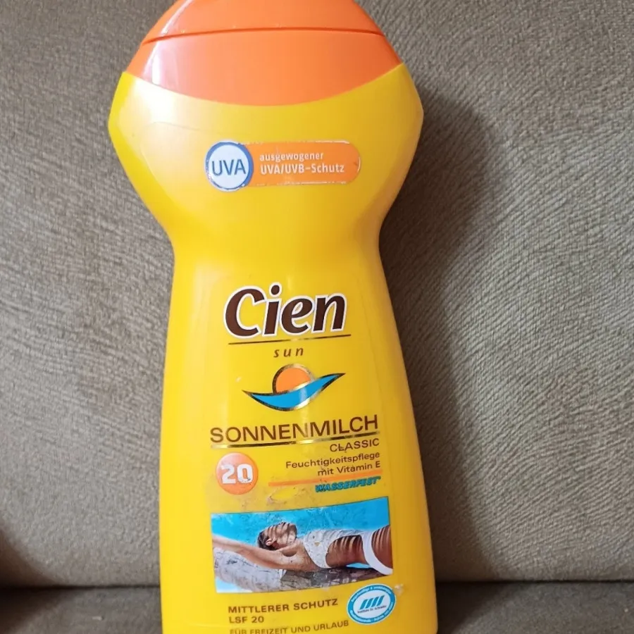 لوسیون ضدآفتاب cien