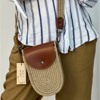 کیف کنفی و چرم