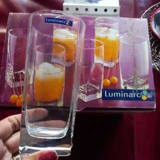 لیوان آبخوری