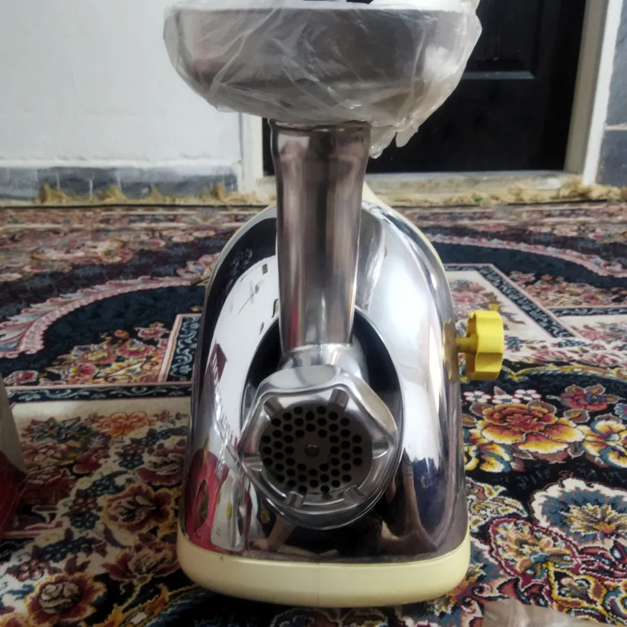 چرخ گوشت وآب میوه گیر