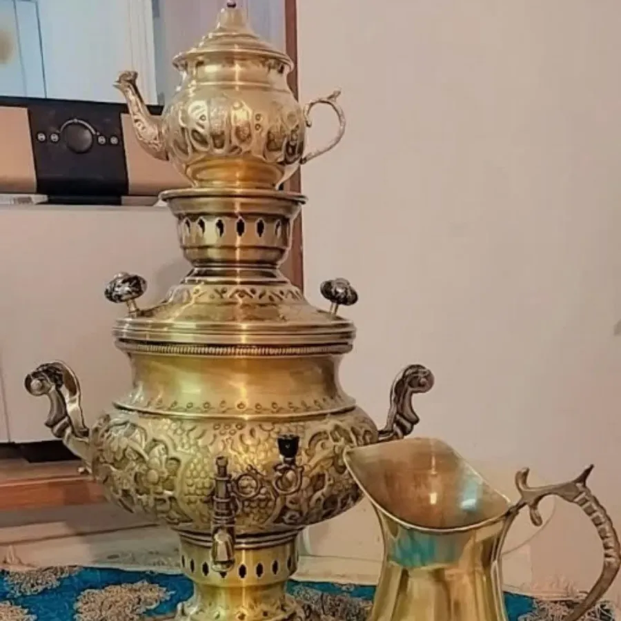 سماور برنجی