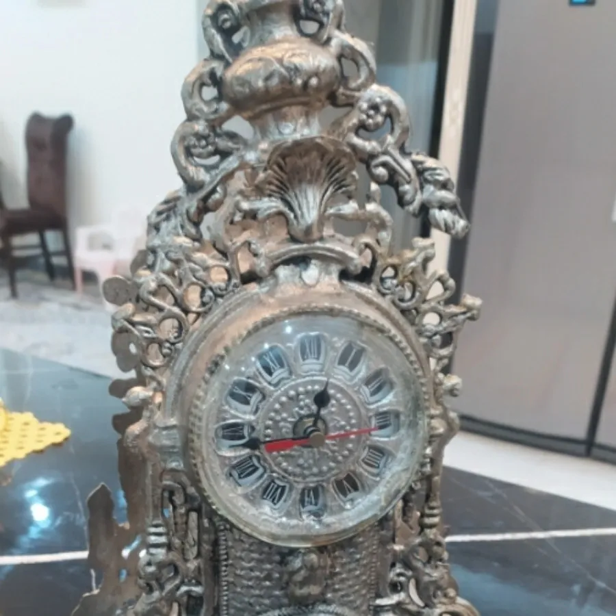 ساعت آلومینیومی