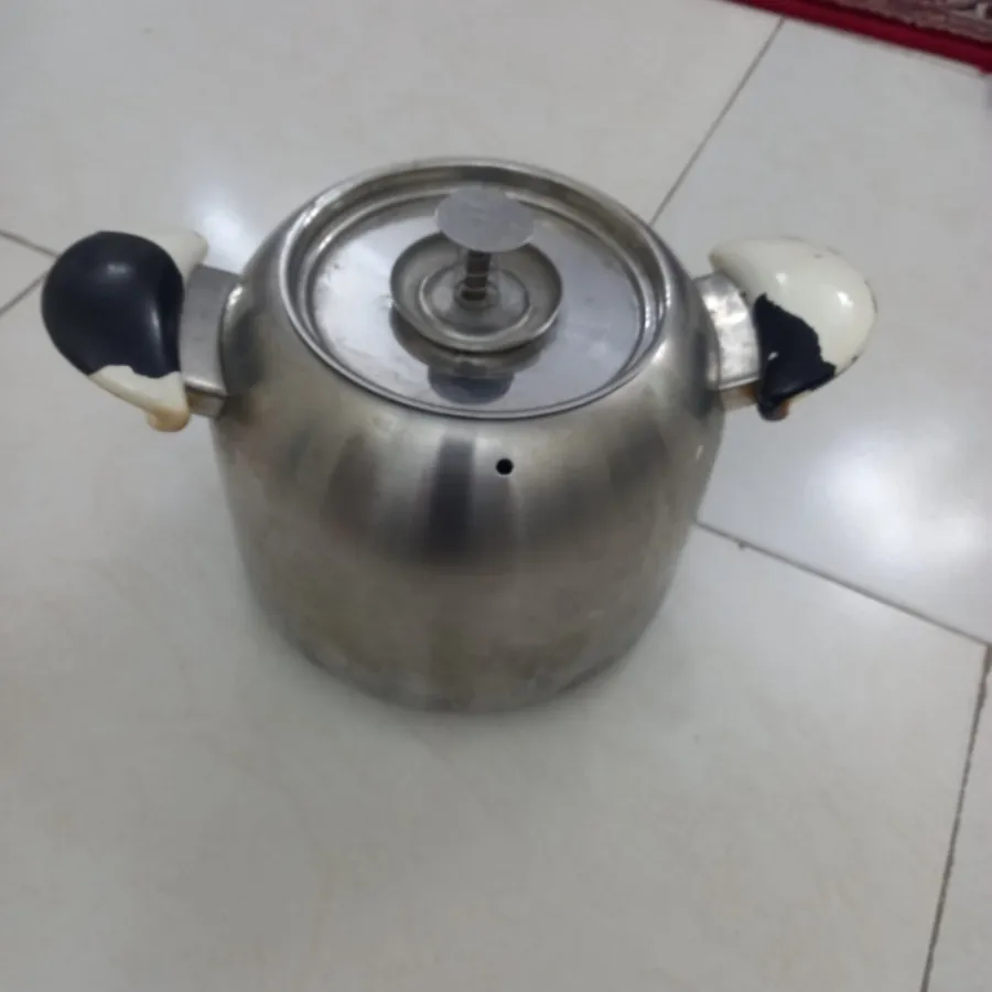 کتری استیل شیردار