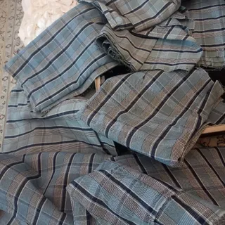 پارچه نخی چهارخانه