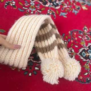 شال گردن کرمی