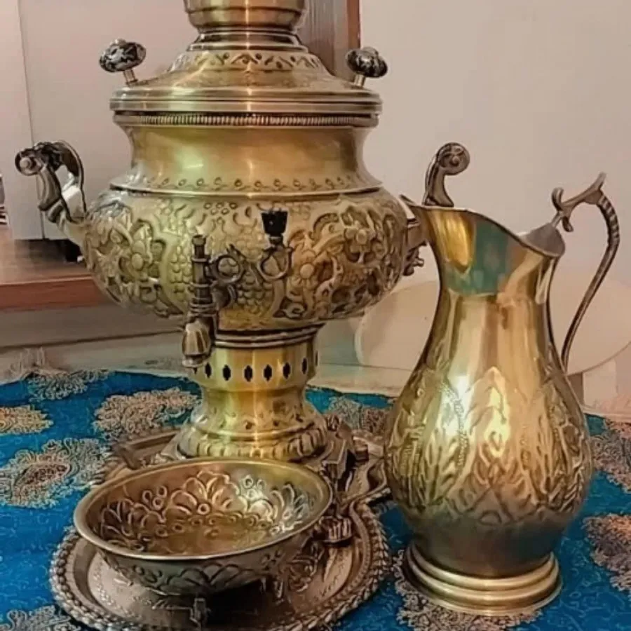 سماور برنجی