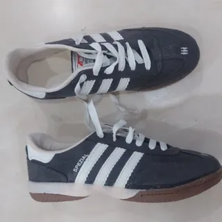 کتونی آدیداس