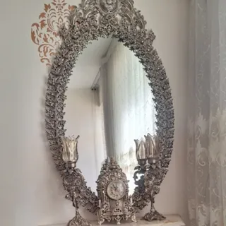 آینه و شمعدان آلومینیومی