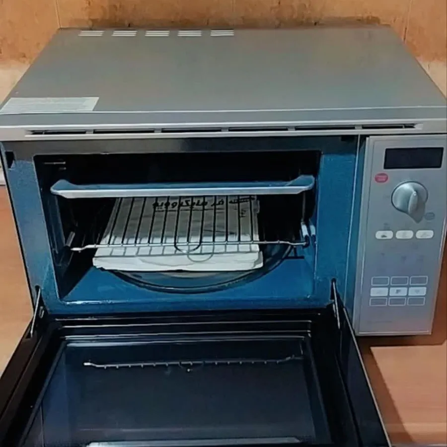 مایکرویو اون