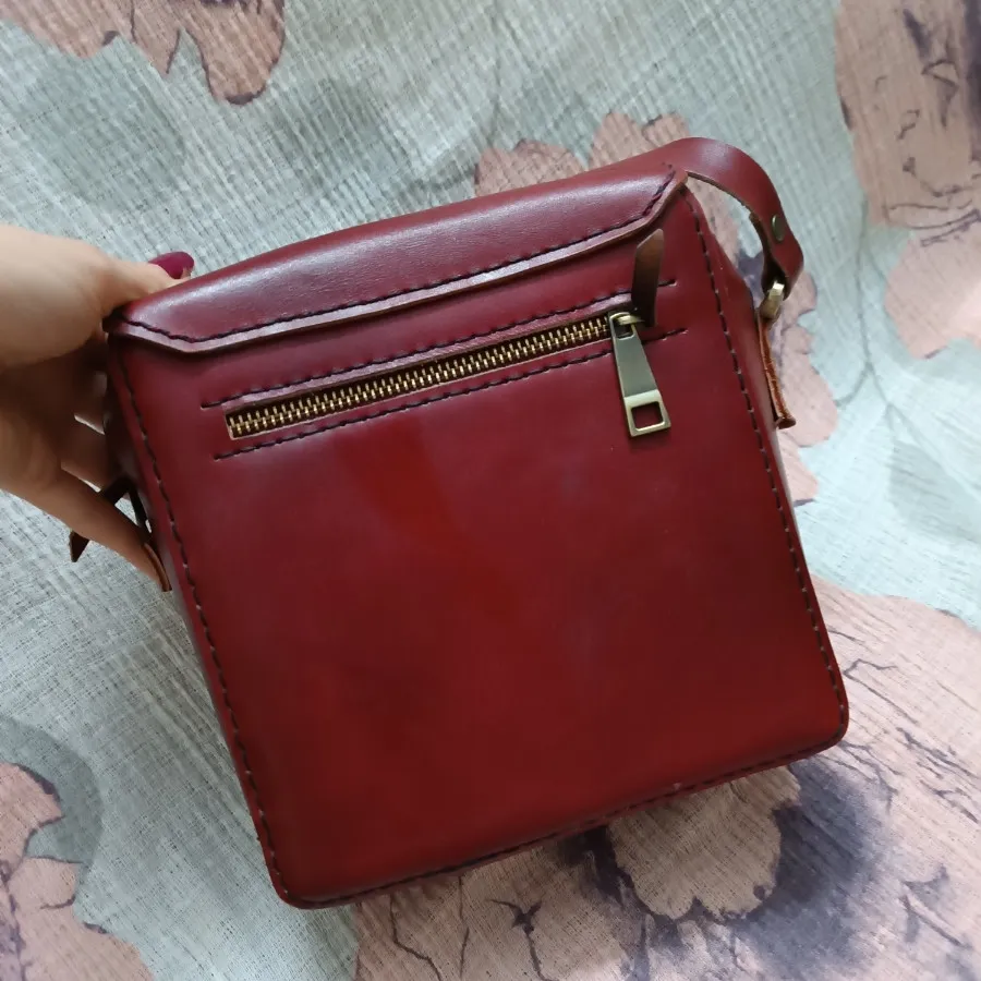 کیف چرم دستدوز