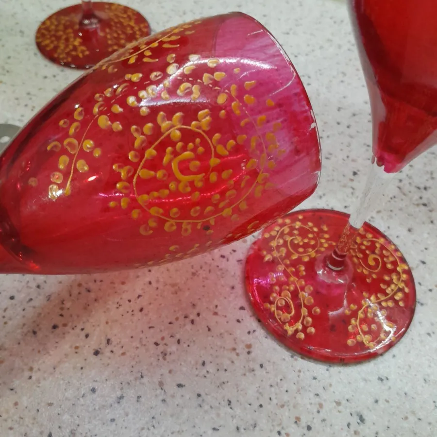 گیلاس خوری