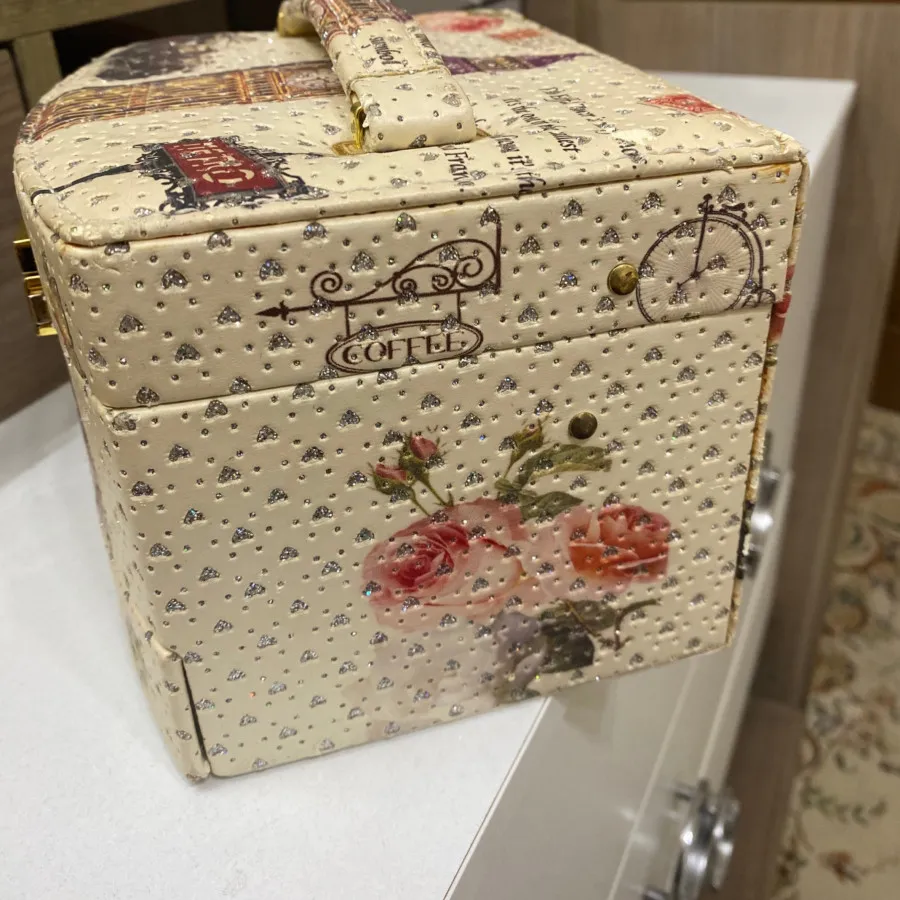 جعبه جواهرات