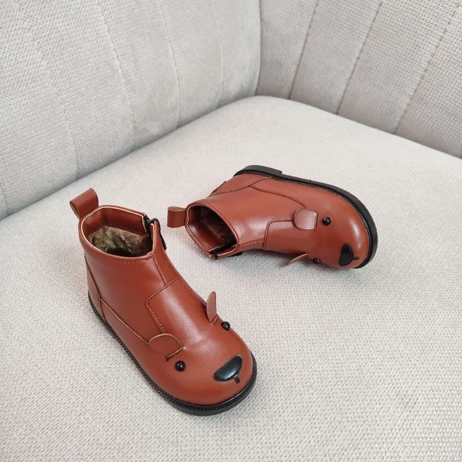 بوت جذاب بچگانه