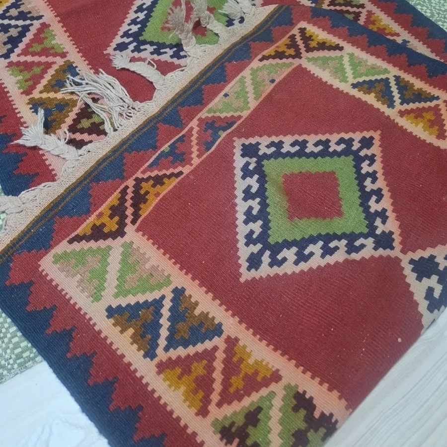 گلیم دست باف