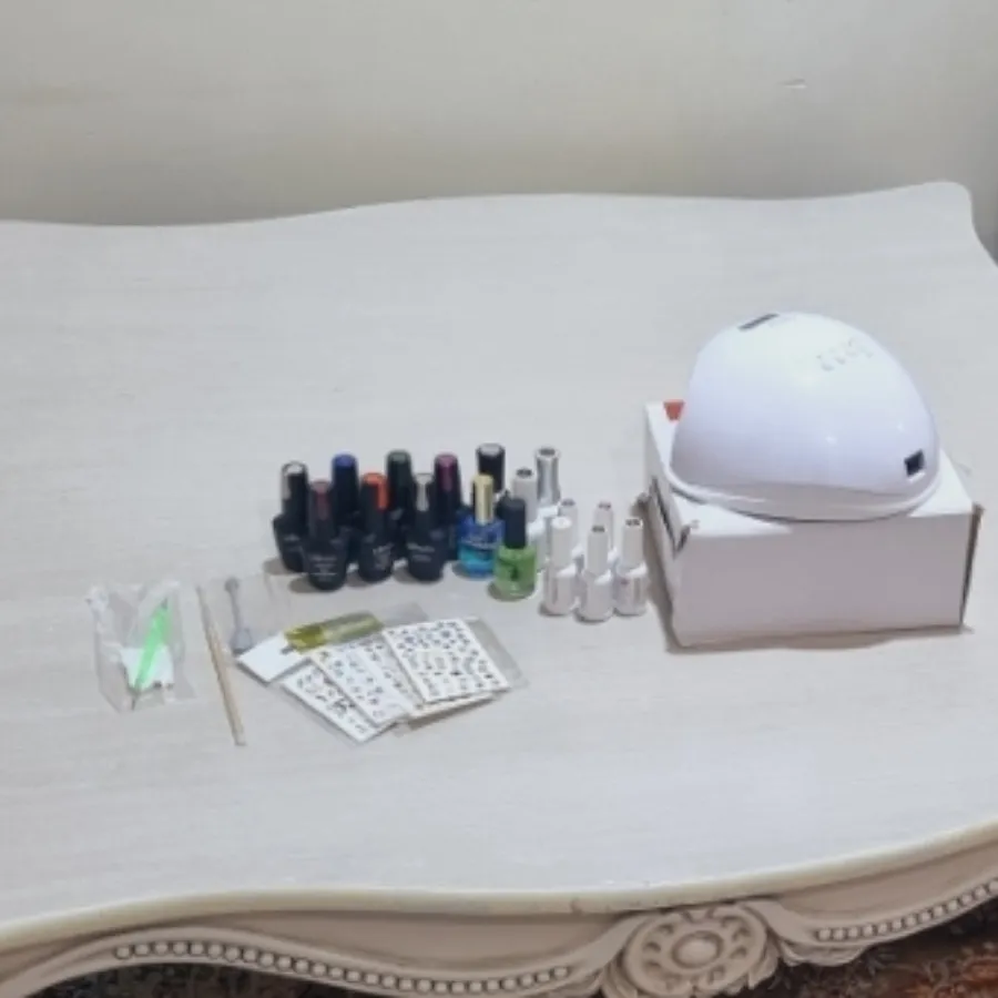 وسایل ژلیش ناخن