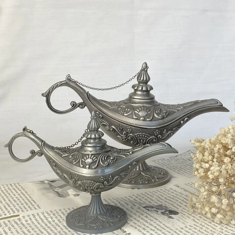 جا عودی، چراغ جادو