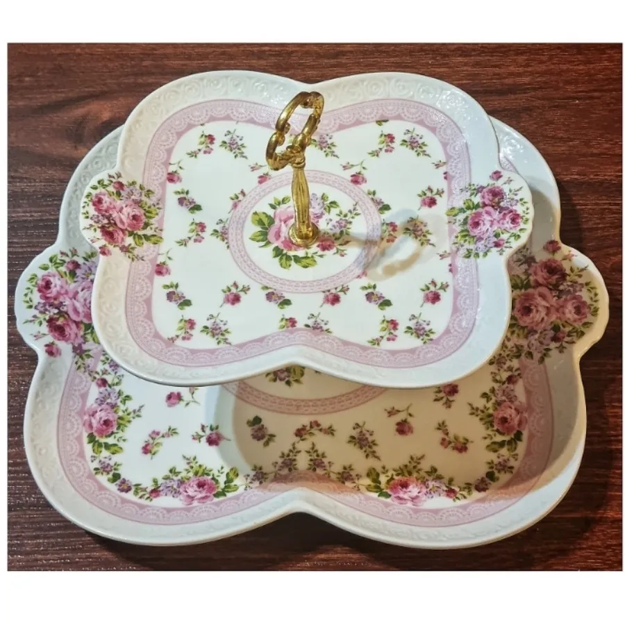 شیرینی خوری گل گلی