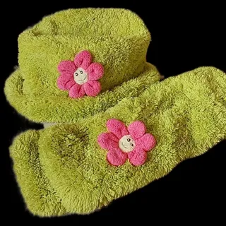 شال و کلاه بچه گانه